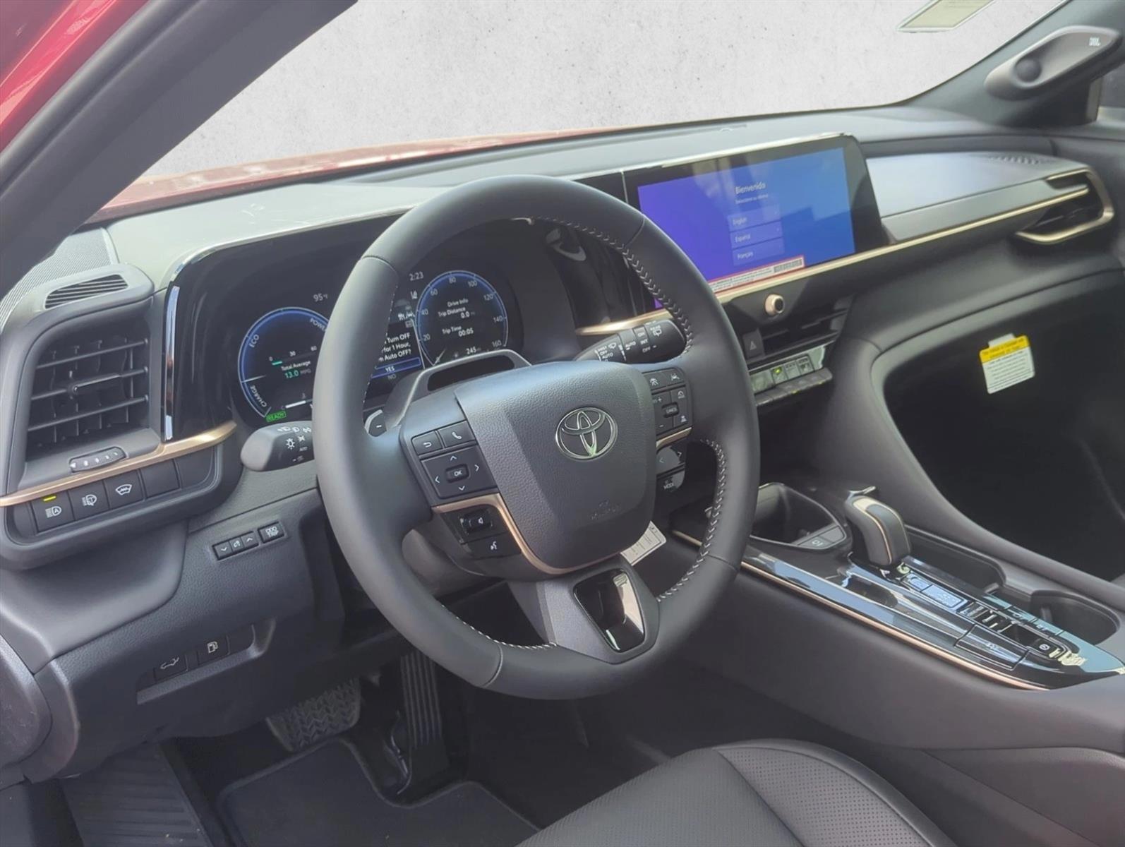Thumbnail: 2026 Toyota Crown Signia - 3