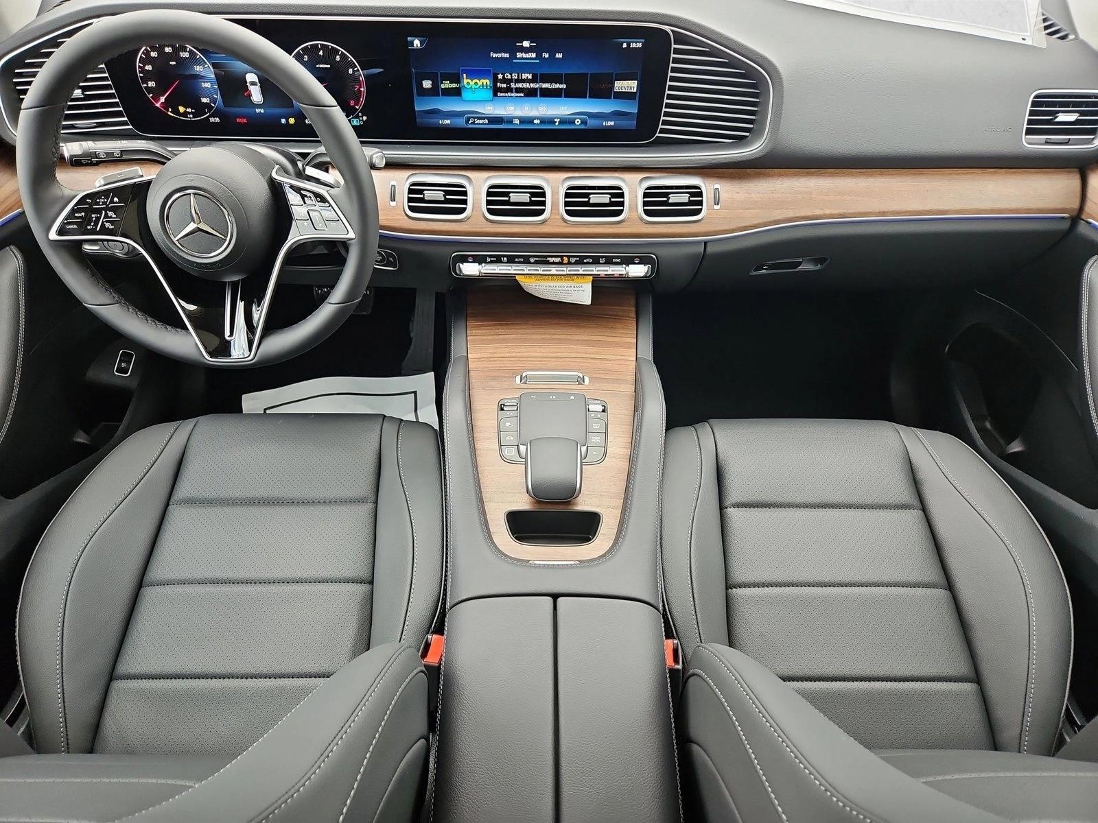 Thumbnail: 2026 Mercedes-Benz GLE - 4