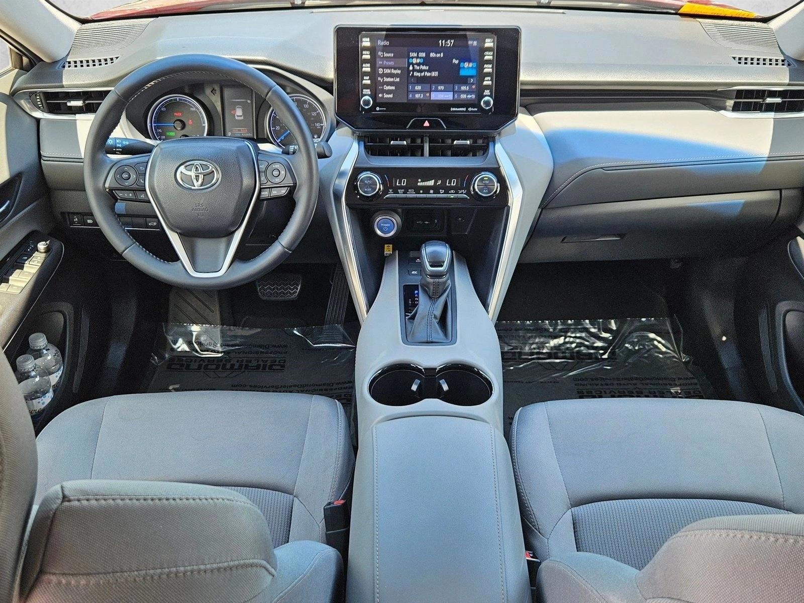 Thumbnail: 2021 Toyota Venza - 3