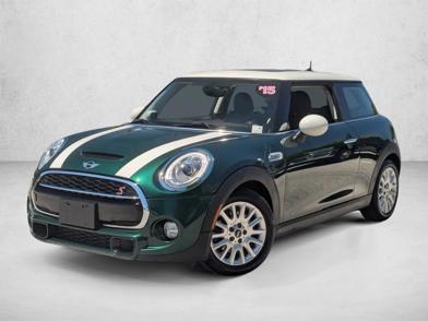 2015 MINI Cooper Hardtop S -
                  Towson, MD