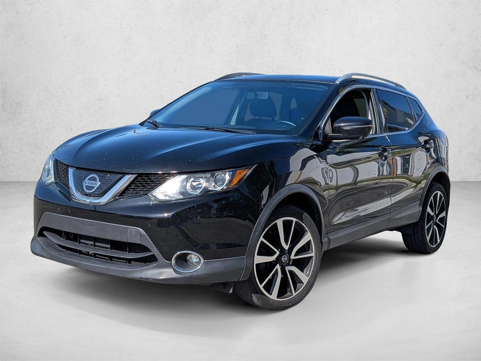 Thumbnail: 2018 Nissan Rogue Sport - 1