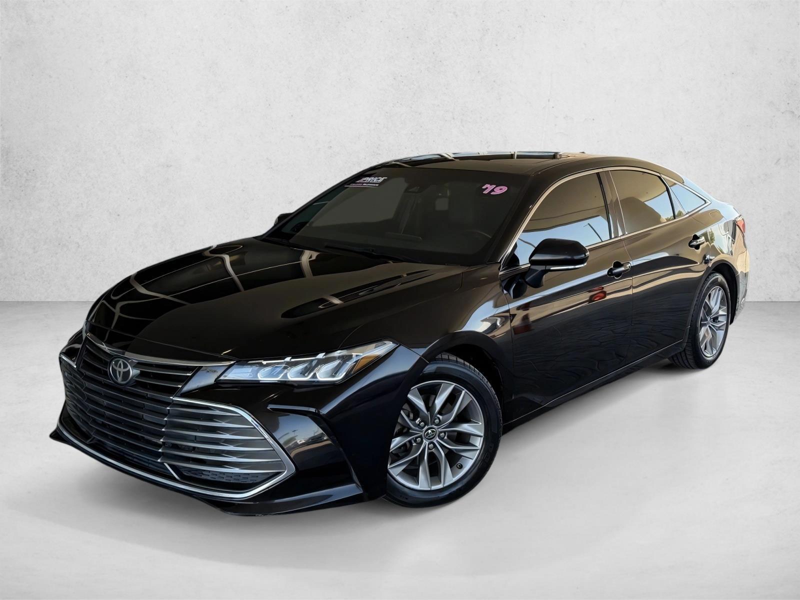 Thumbnail: 2019 Toyota Avalon - 1