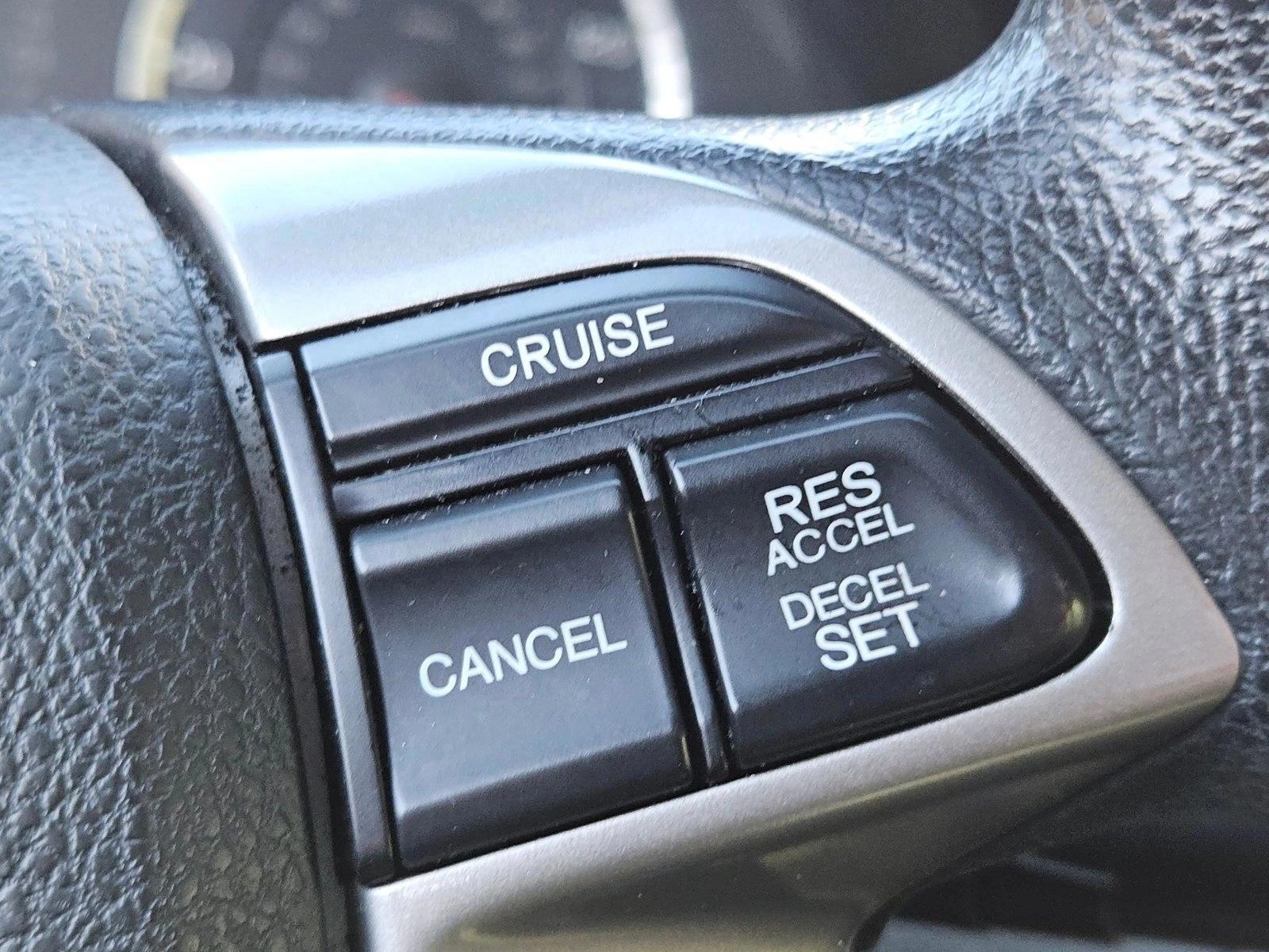 2011 Honda Accord LX-P - Photo 13
