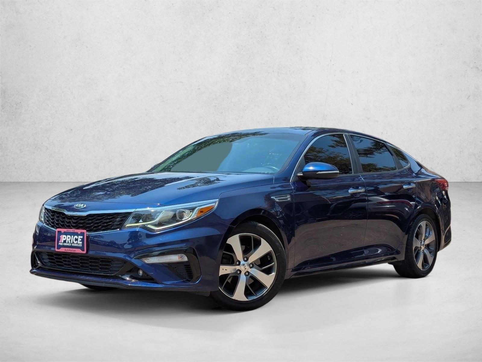 Thumbnail: 2020 Kia Optima - 1