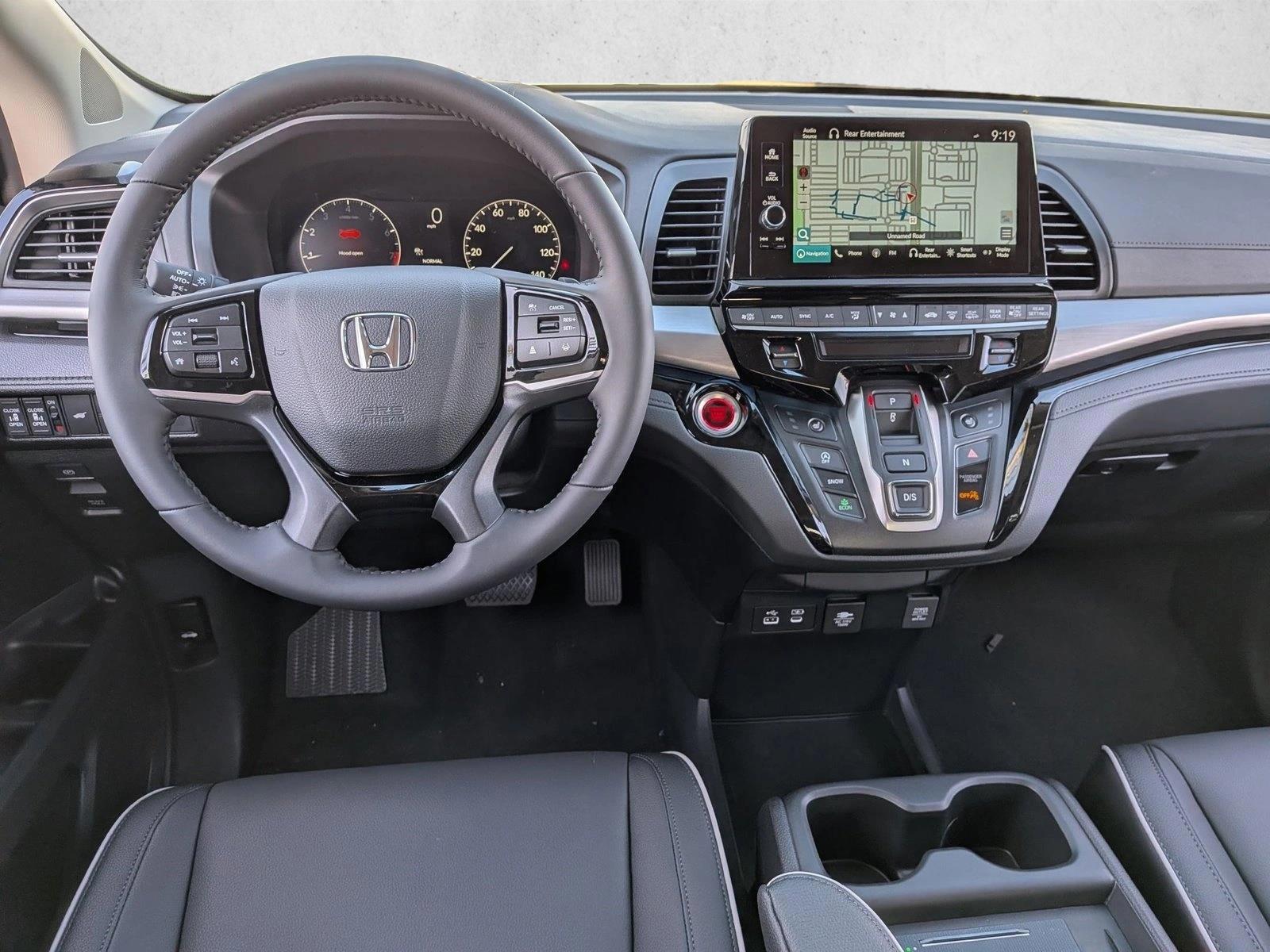 Thumbnail: 2026 Honda Odyssey - 3