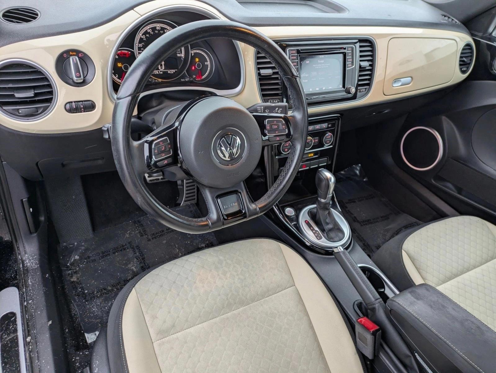 Thumbnail: 2019 Volkswagen Beetle - 3