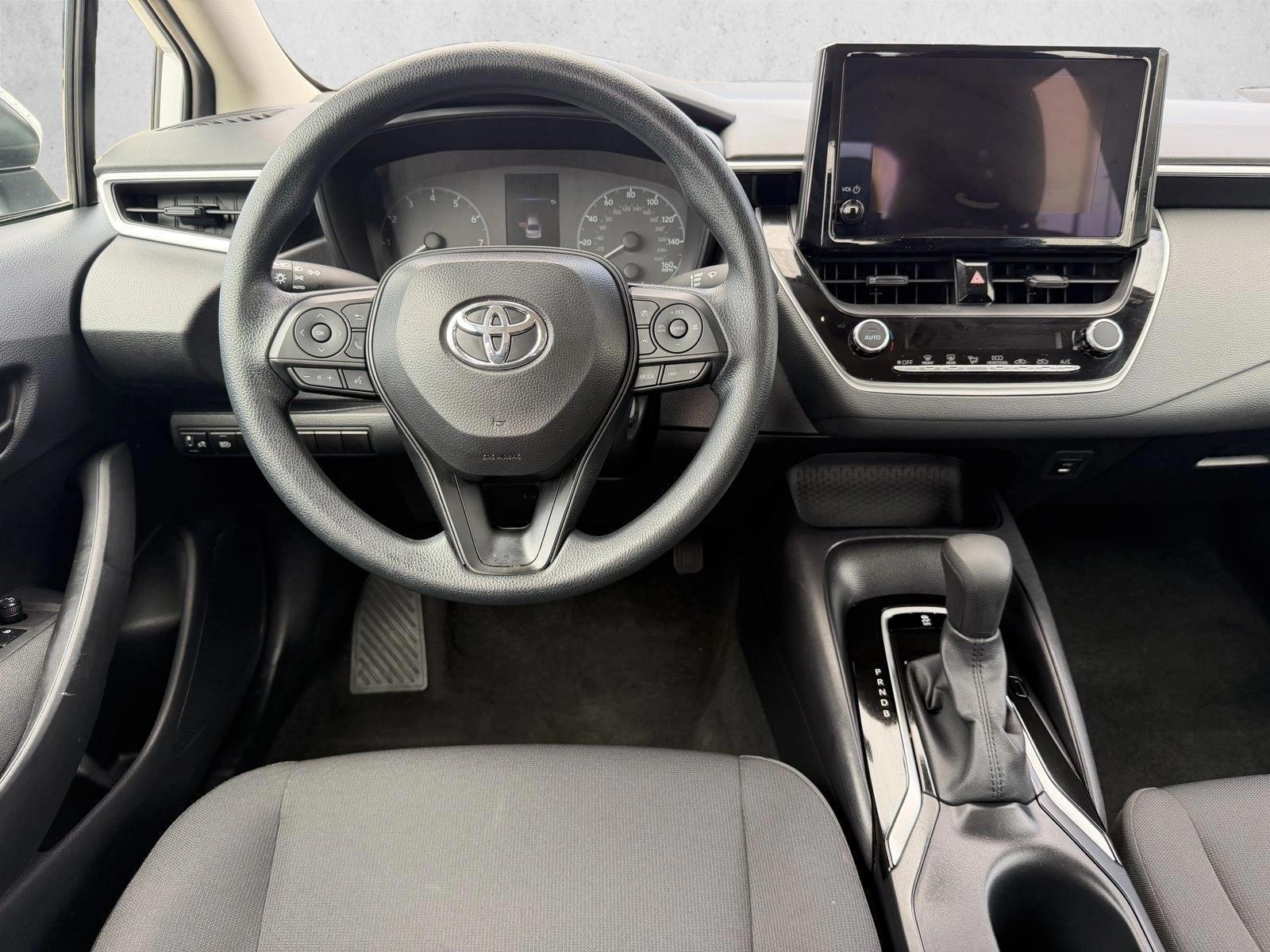 Thumbnail: 2025 Toyota Corolla - 3