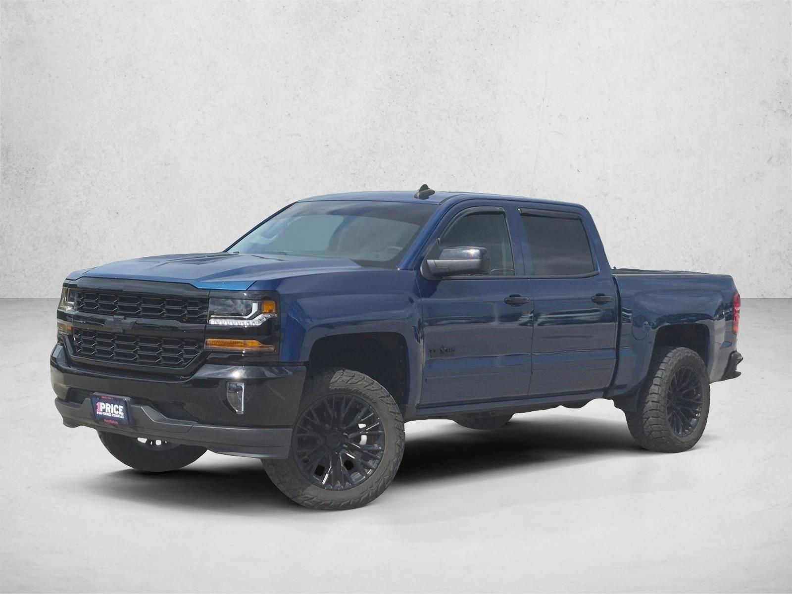 2017 Chevrolet Silverado 1500 LT Crew Cab Short Box's photo