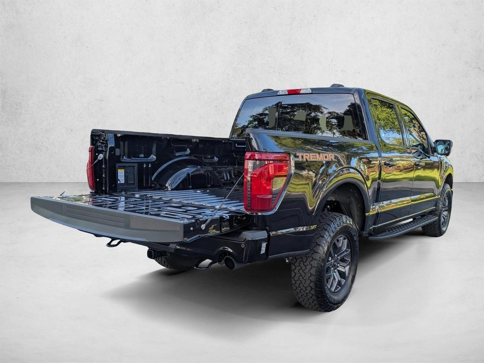 2026 Ford F-150 - Vehicle thumbnail 1