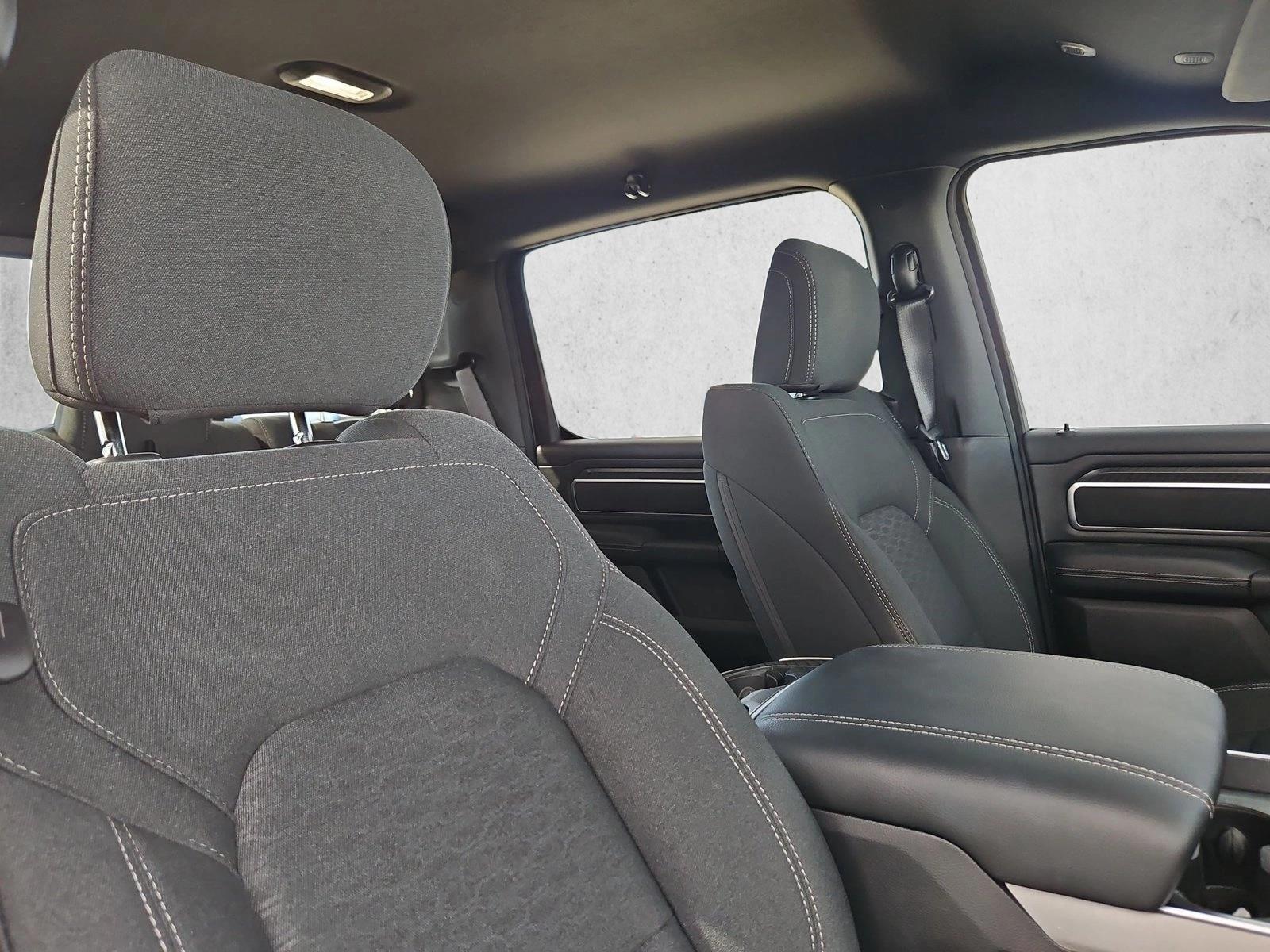 Thumbnail: 2026 RAM 1500 - 5