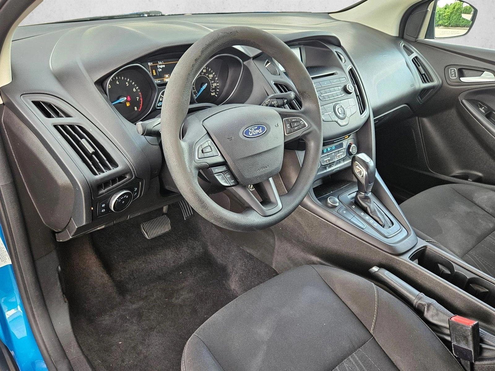 Thumbnail: 2016 Ford Focus - 3