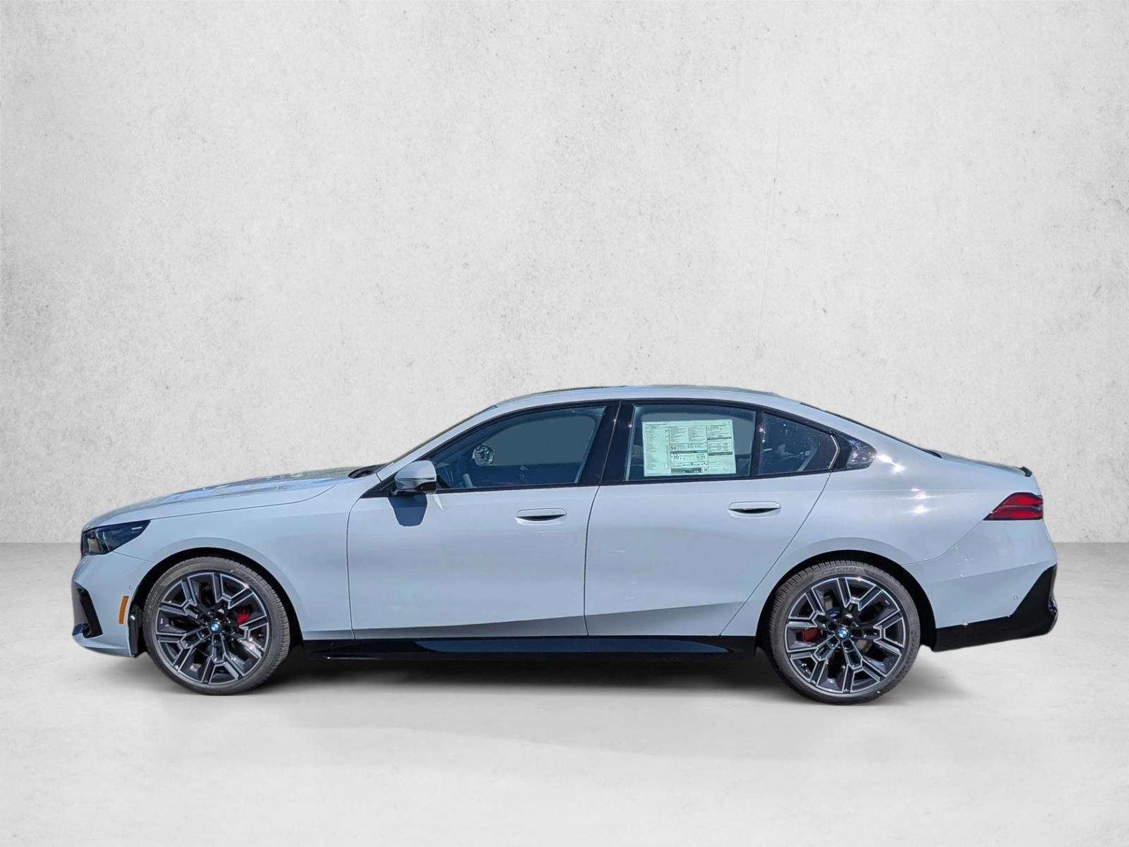 Thumbnail: 2027 BMW 5 Series - 2