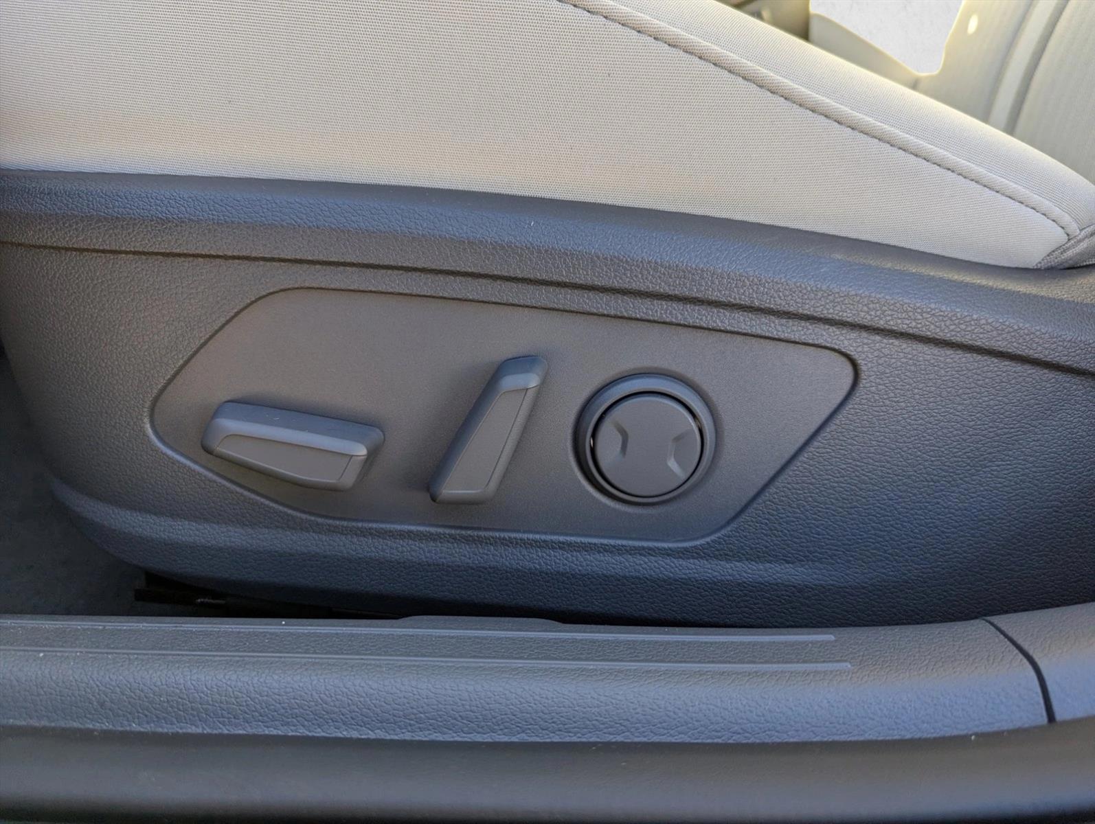 Thumbnail: 2026 Hyundai Sonata - 3