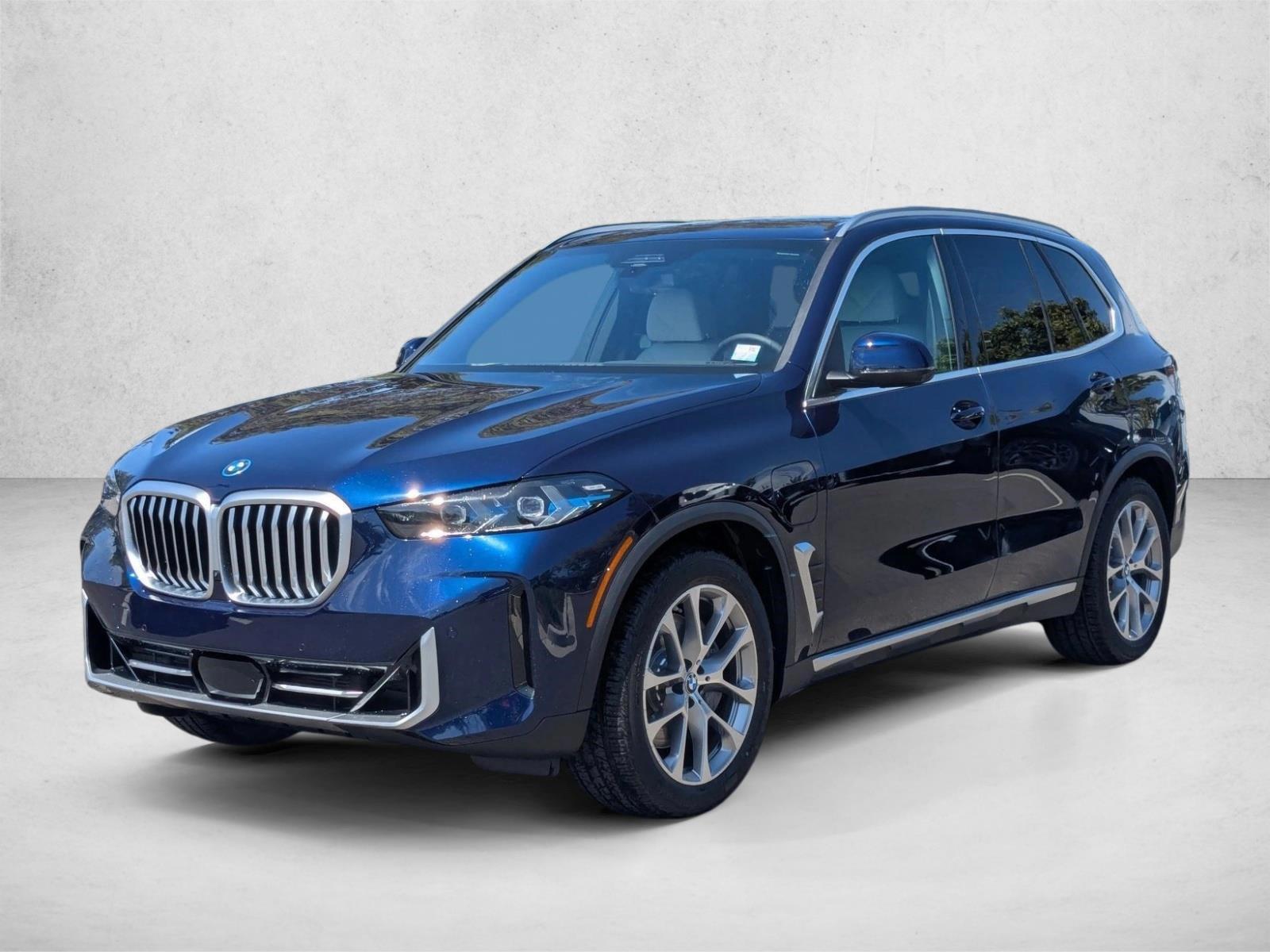 Thumbnail: 2026 BMW X5 - 1