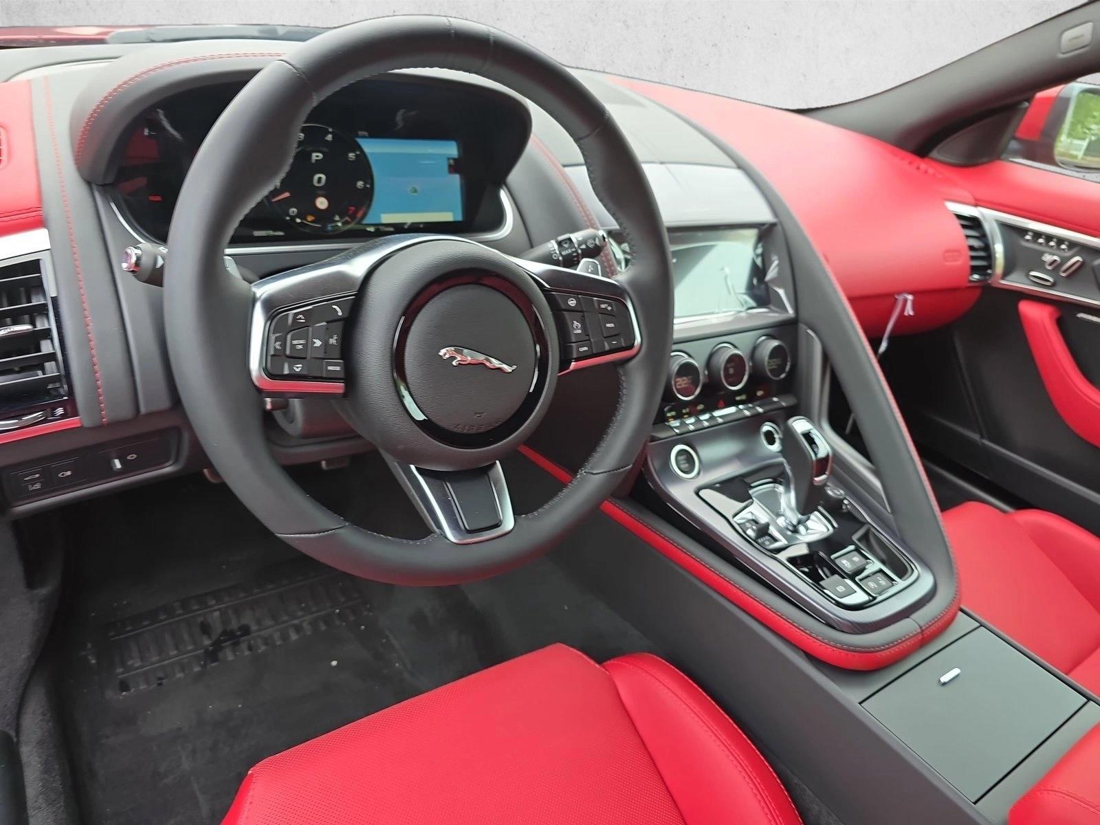 Thumbnail: 2024 Jaguar F-Type - 3