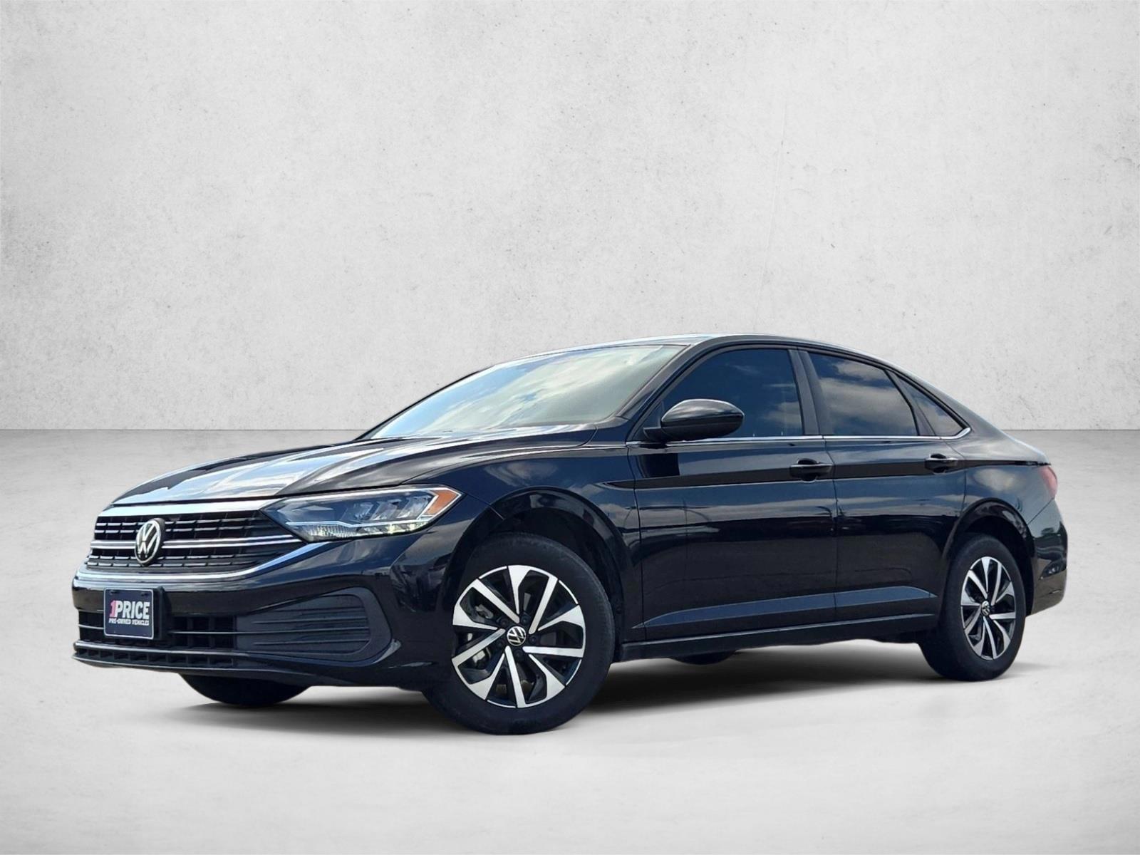 Thumbnail: 2022 Volkswagen Jetta - 1