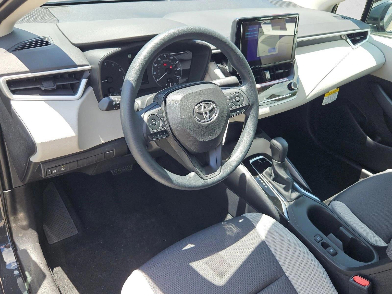 Thumbnail: 2025 Toyota Corolla - 3