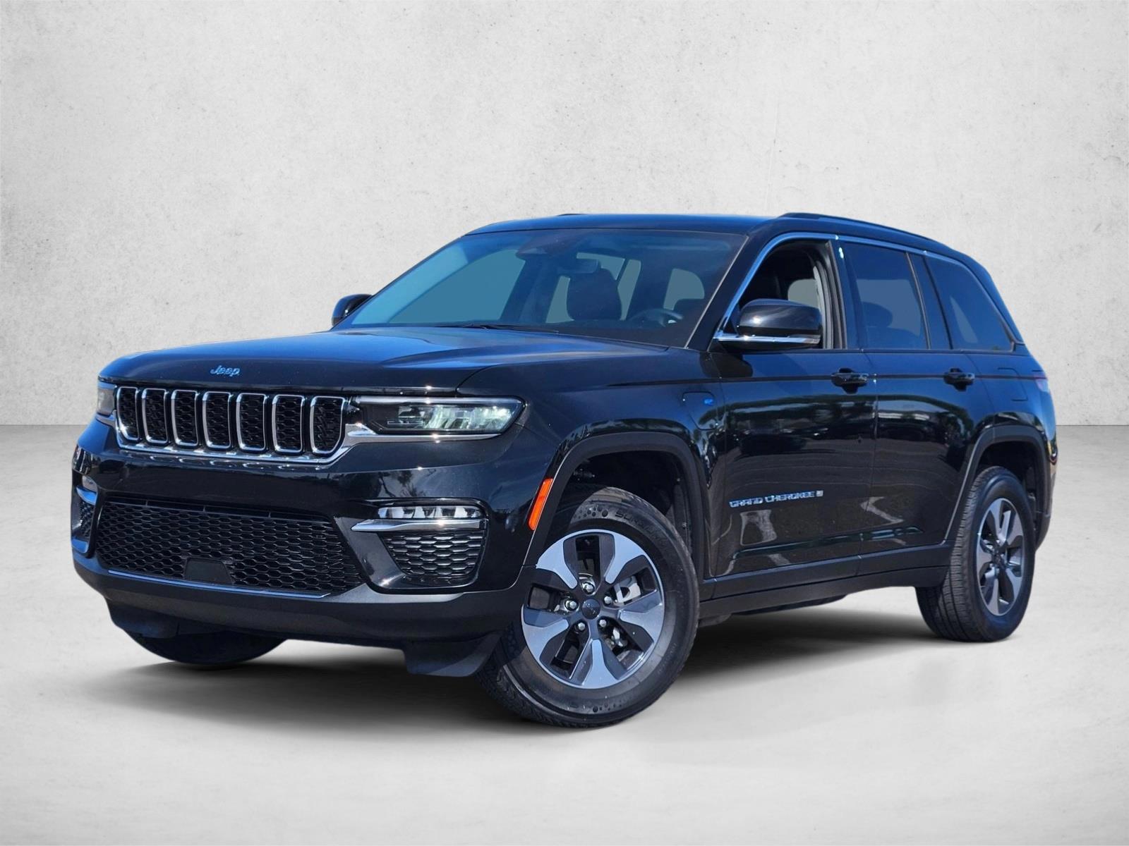 Thumbnail: 2022 Jeep Grand Cherokee - 1