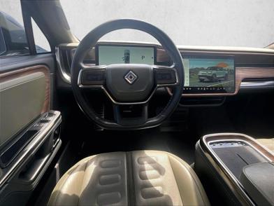 2022 Rivian R1T