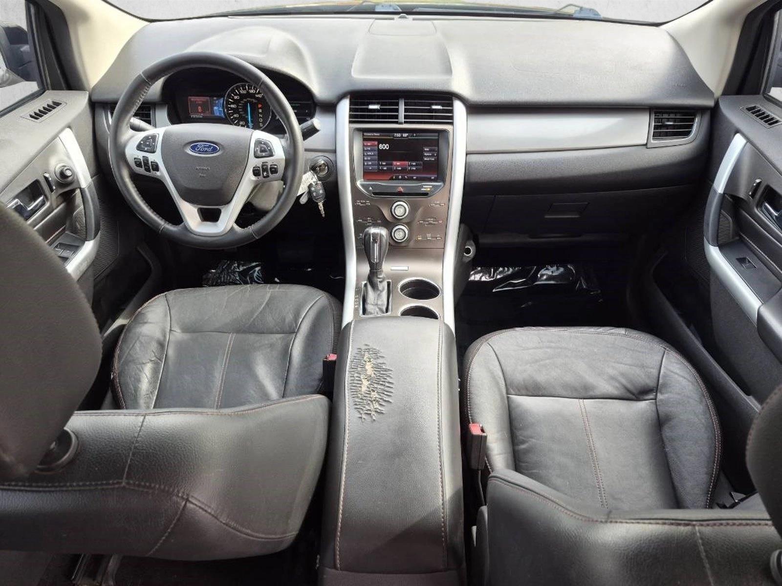 Thumbnail: 2013 Ford Edge - 2