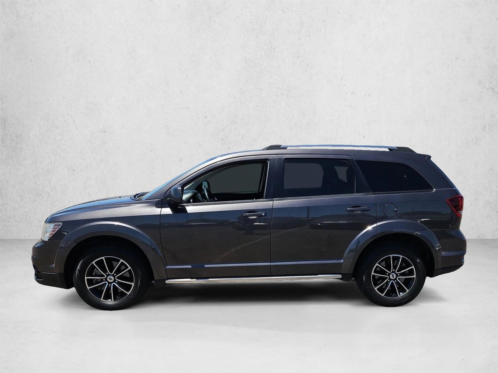 Thumbnail: 2019 Dodge Journey - 2