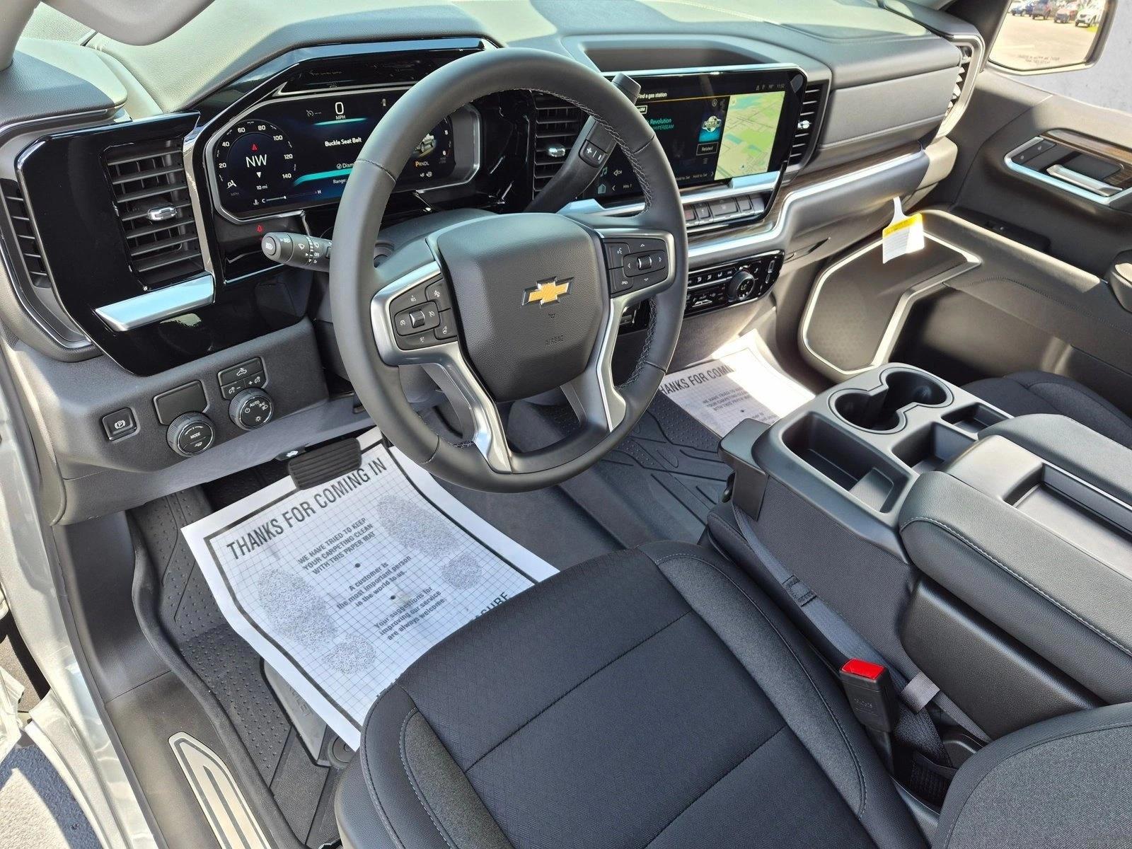 Thumbnail: 2026 Chevrolet Silverado 1500 - 3