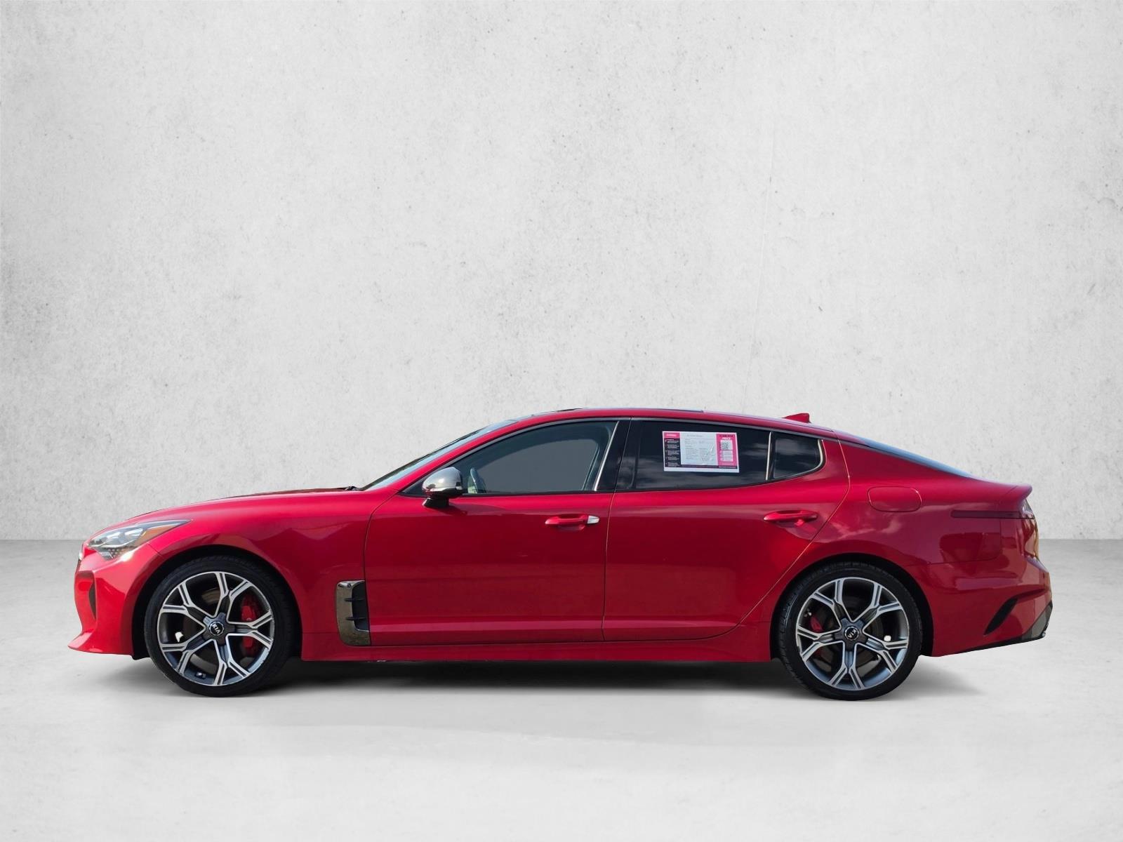 Thumbnail: 2018 Kia Stinger - 2