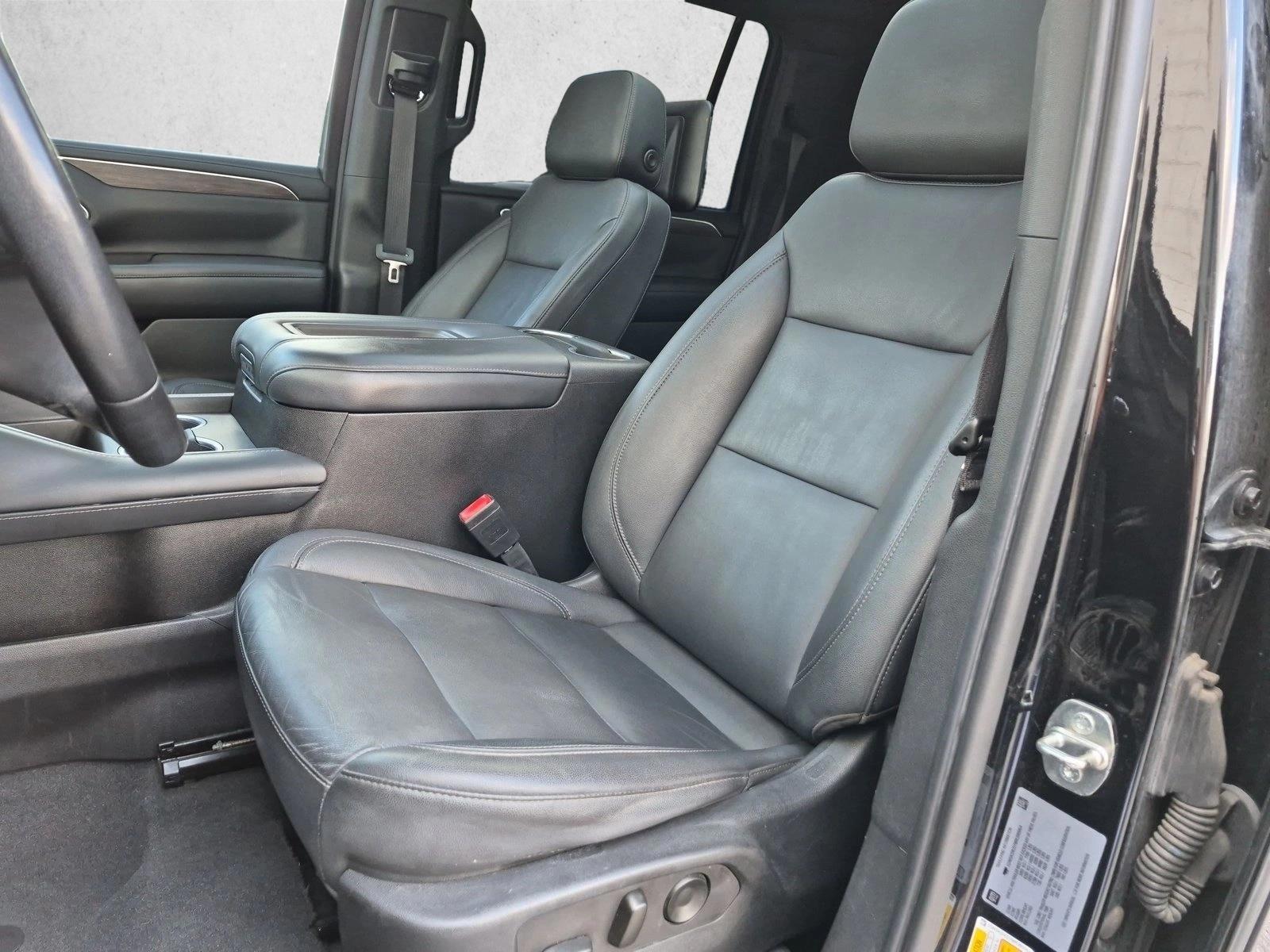 Thumbnail: 2021 Chevrolet Suburban - 4
