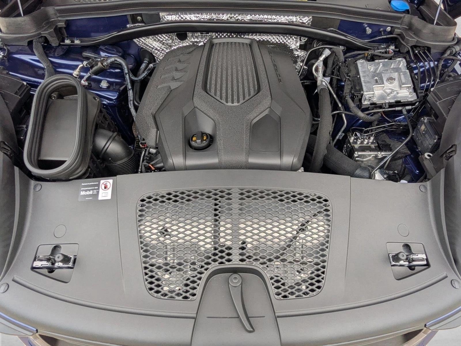 2026 Porsche Macan Base - Photo 28