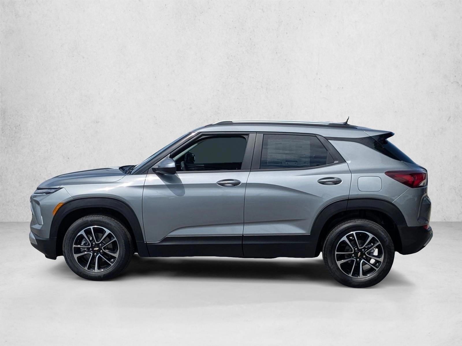 Thumbnail: 2026 Chevrolet TrailBlazer - 2