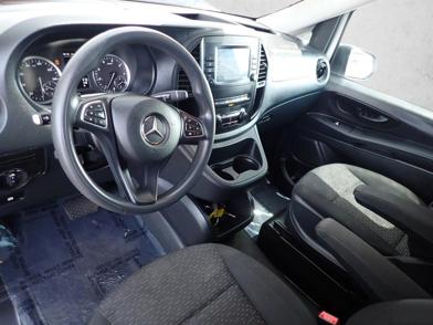 2023 Mercedes-Benz Metris Passenger