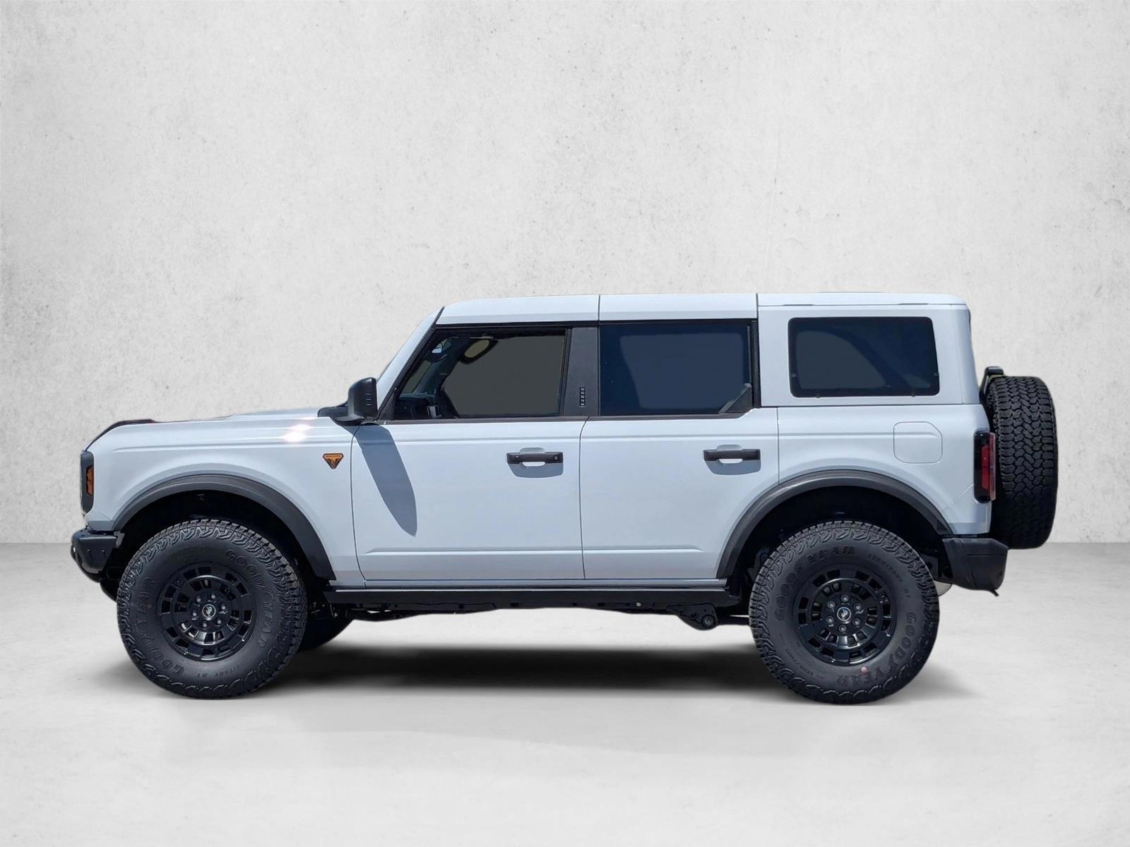 Thumbnail: 2026 Ford Bronco - 2