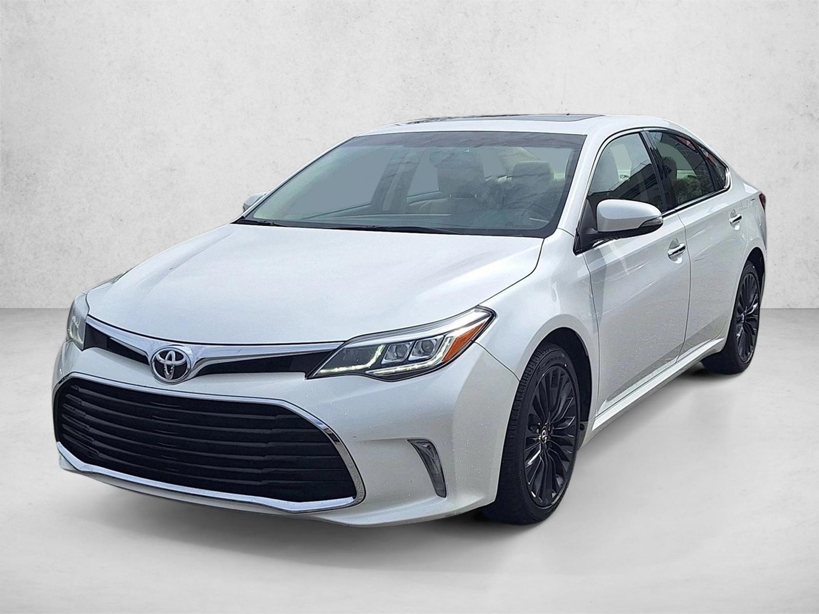 Thumbnail: 2016 Toyota Avalon - 2