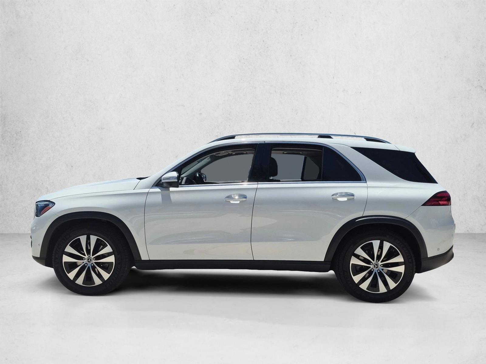 Thumbnail: 2026 Mercedes-Benz GLE - 2
