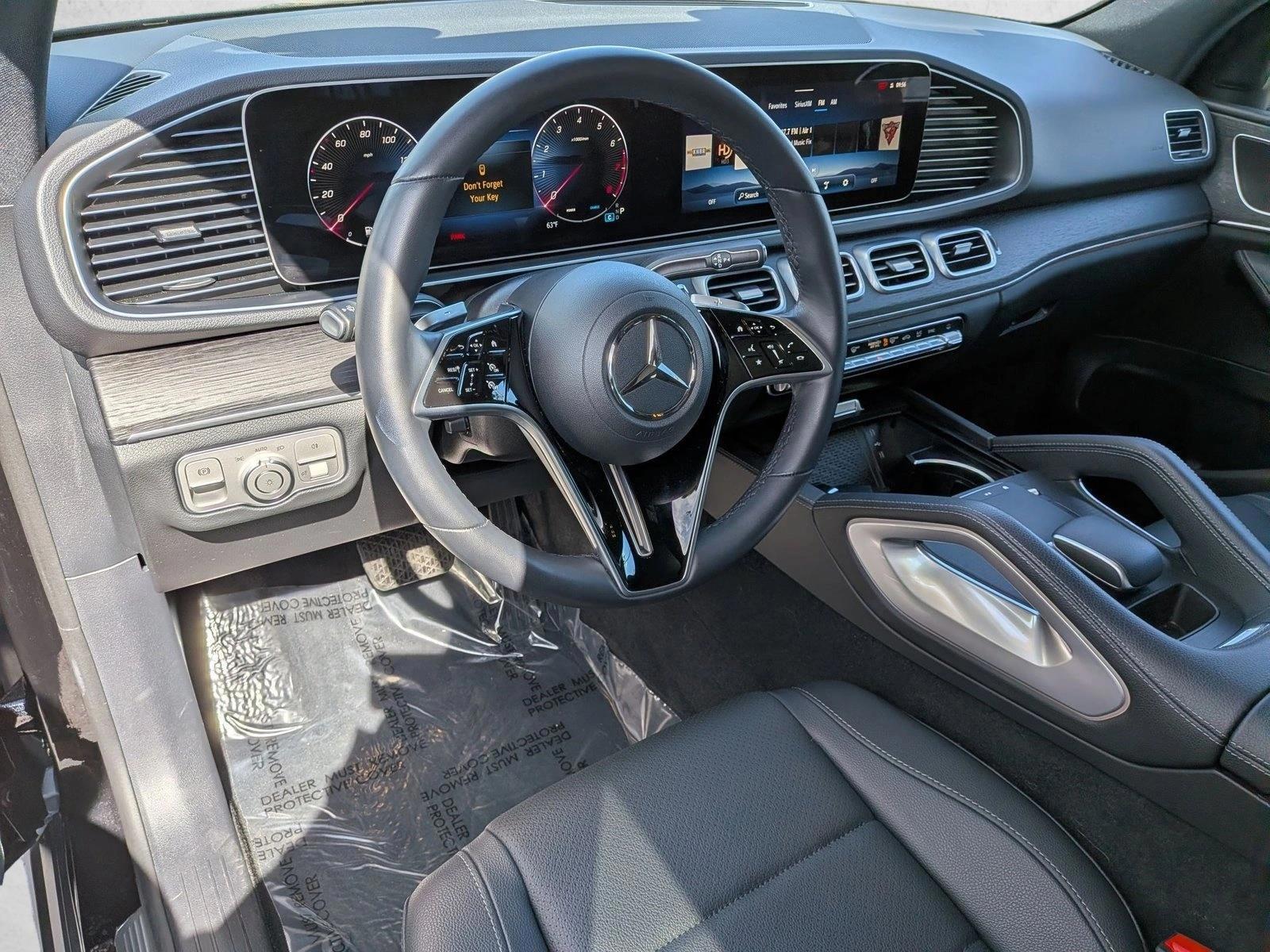Thumbnail: 2026 Mercedes-Benz GLE - 3