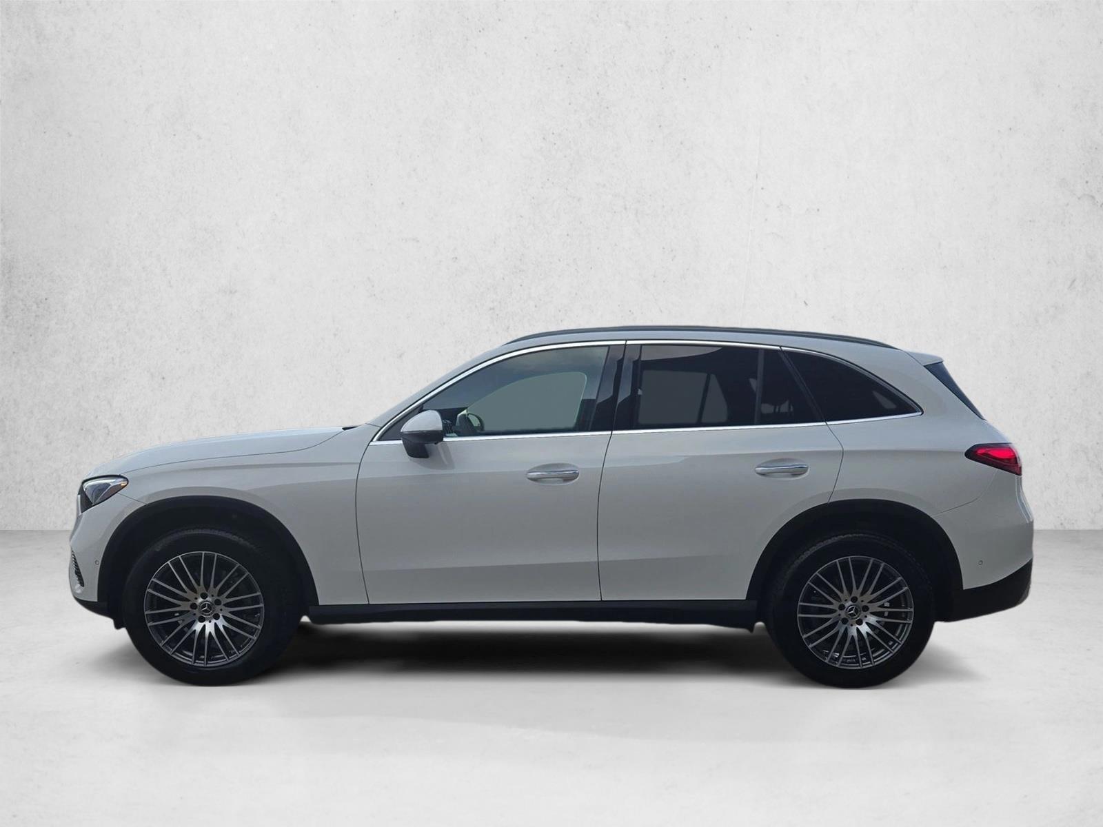 Thumbnail: 2026 Mercedes-Benz GLC - 2