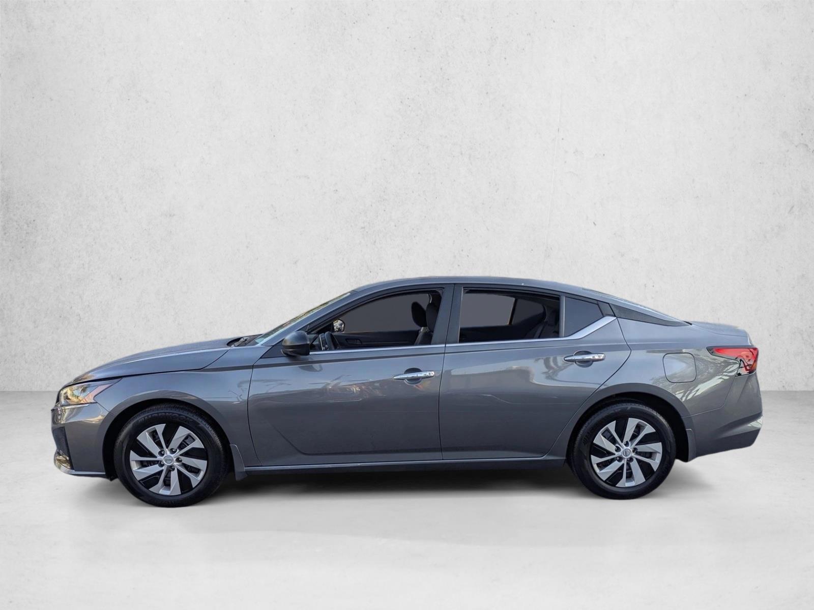 Thumbnail: 2025 Nissan Altima - 2