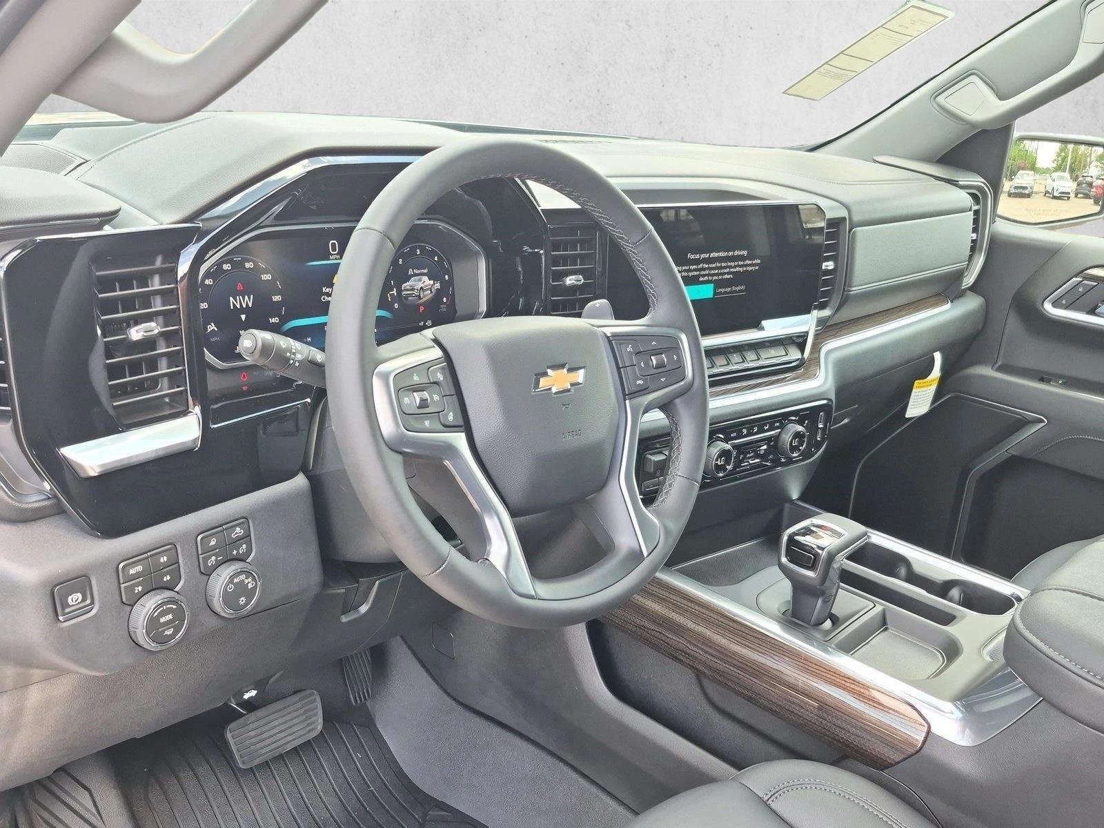 Thumbnail: 2026 Chevrolet Silverado 1500 - 3