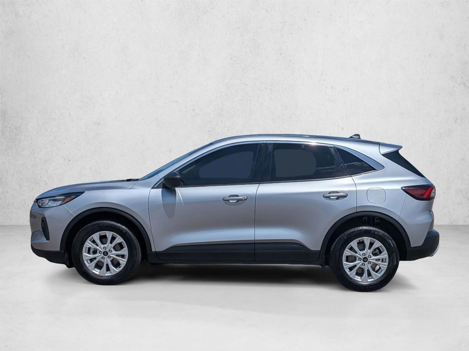 Thumbnail: 2024 Ford Escape - 2