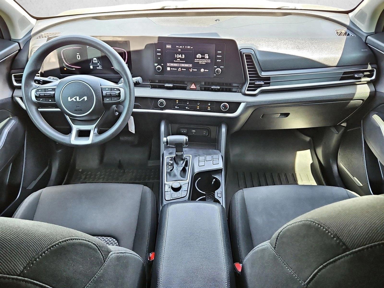 Thumbnail: 2023 Kia Sportage - 4