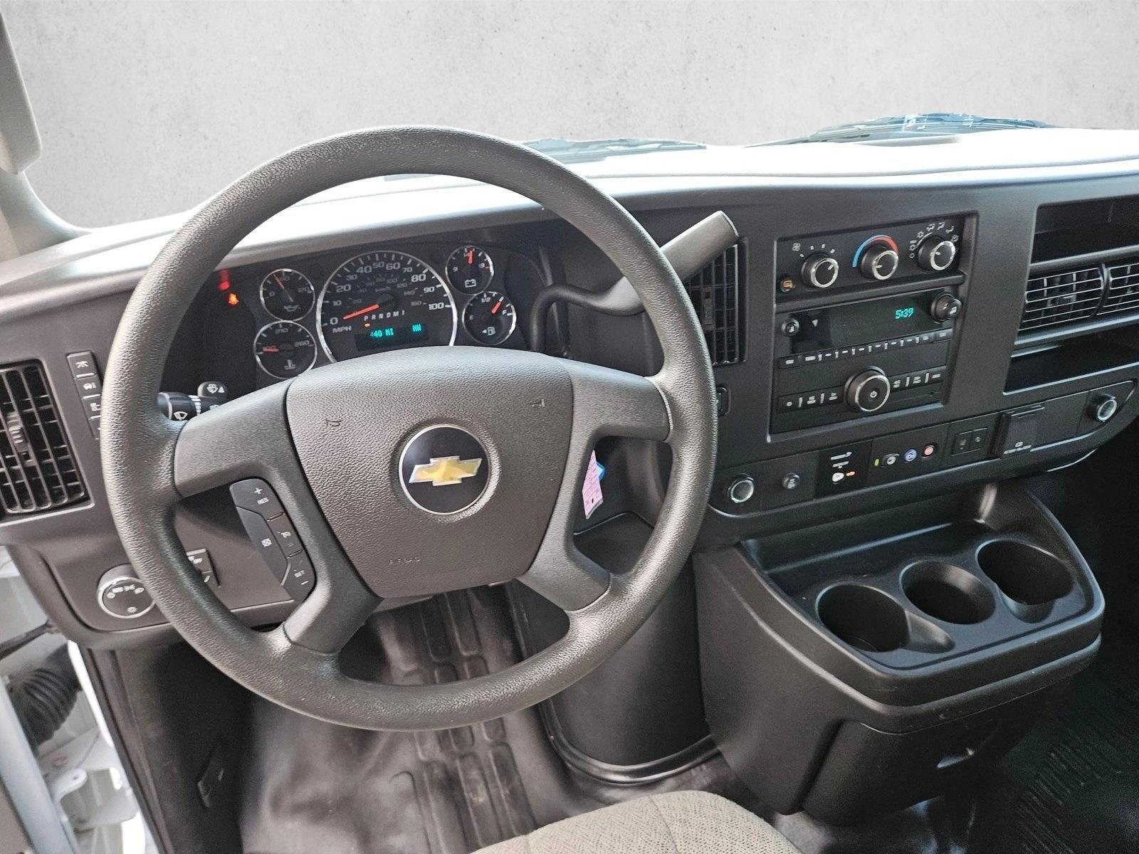 Thumbnail: 2025 Chevrolet Express - 3
