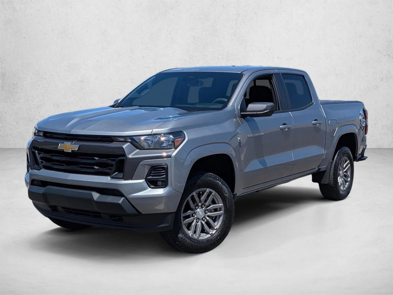 2023 Chevrolet Colorado 4WD LT Crew Cab Short Box's photo
