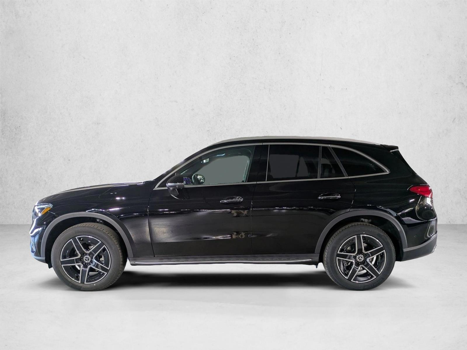 Thumbnail: 2026 Mercedes-Benz GLC - 2