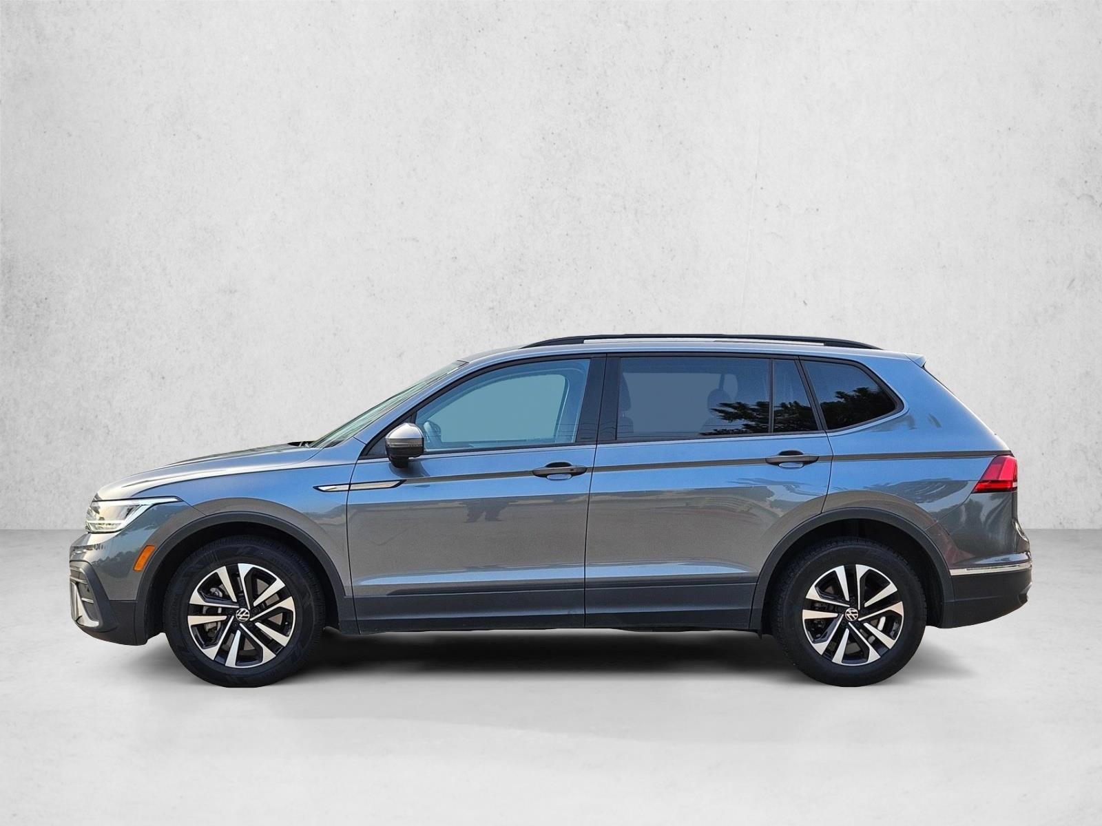 Thumbnail: 2023 Volkswagen Tiguan - 2