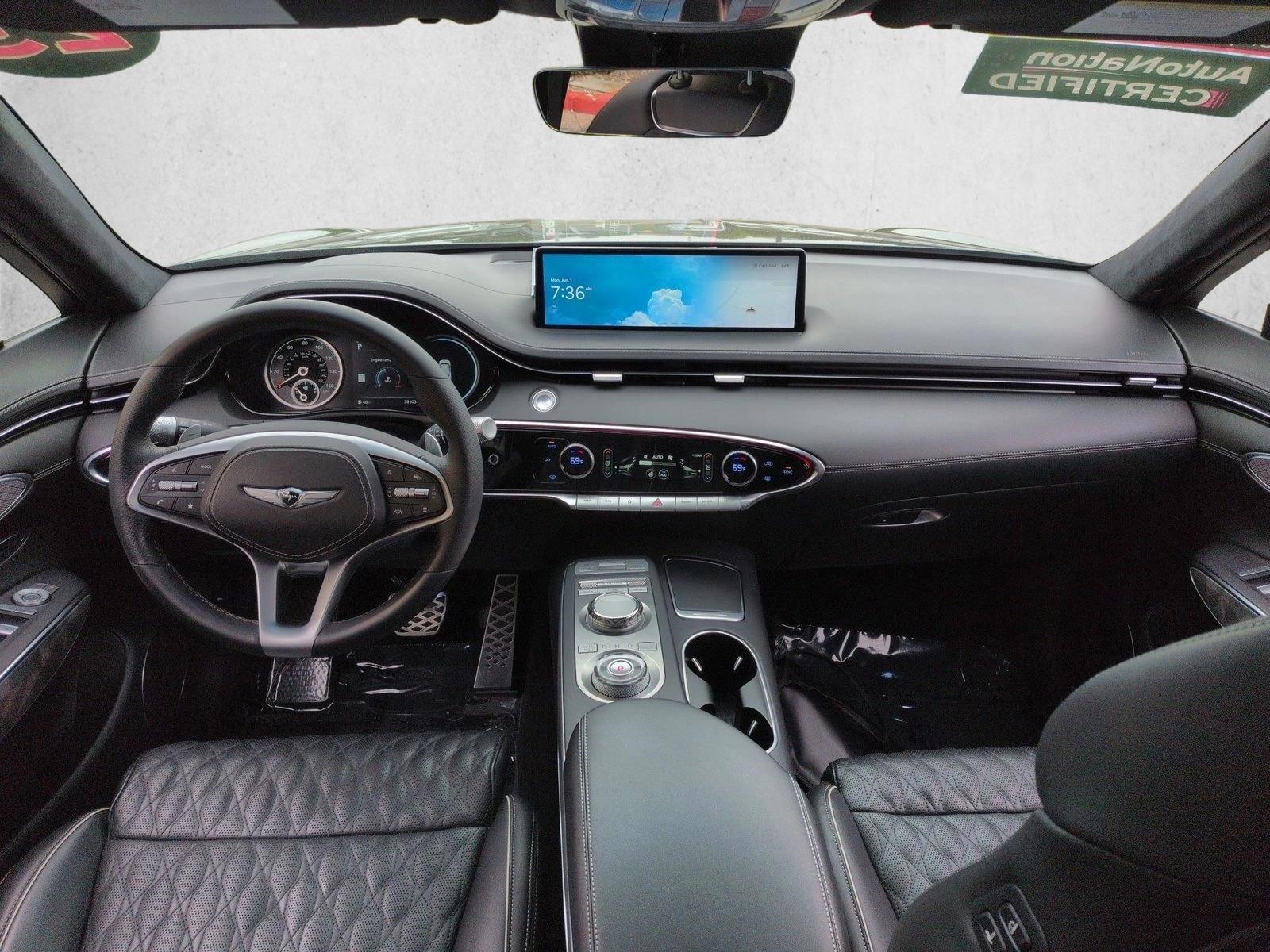 Thumbnail: 2023 Genesis GV70 - 3