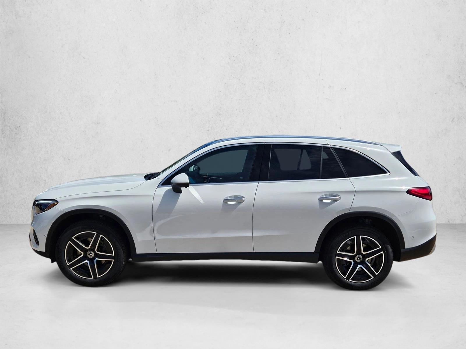 Thumbnail: 2026 Mercedes-Benz GLC - 2