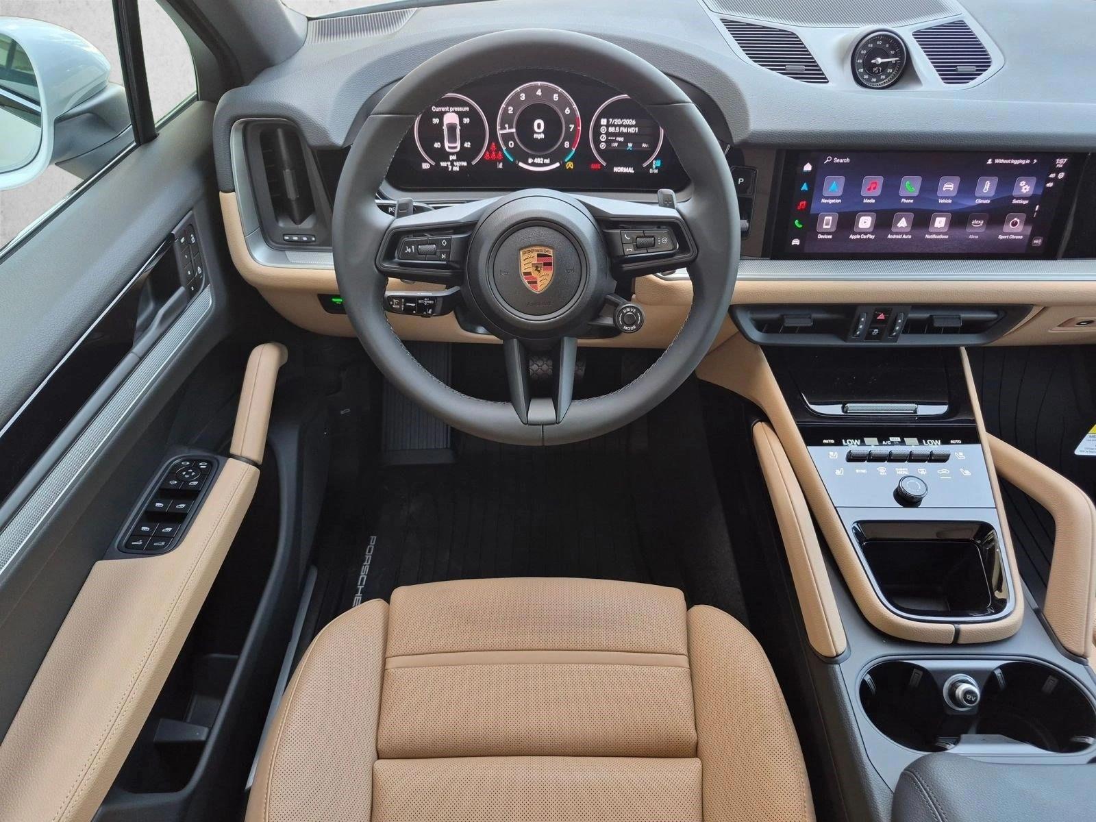Thumbnail: 2026 Porsche Cayenne - 3