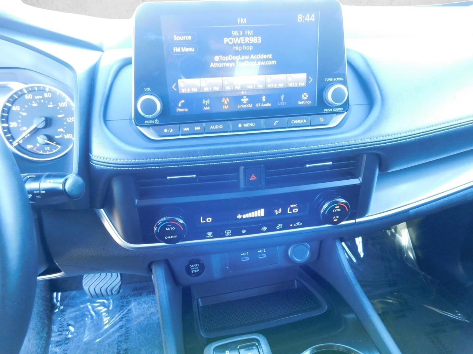 2025 Nissan Rogue SV - Photo 21