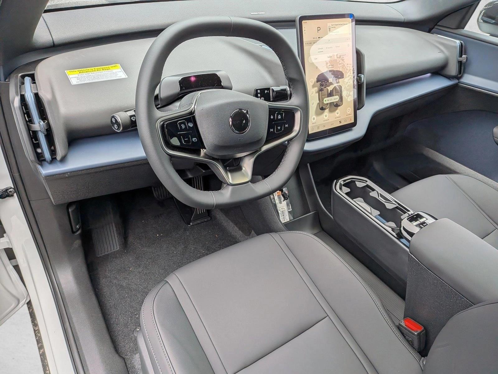 Thumbnail: 2026 Volvo EX30 - 3