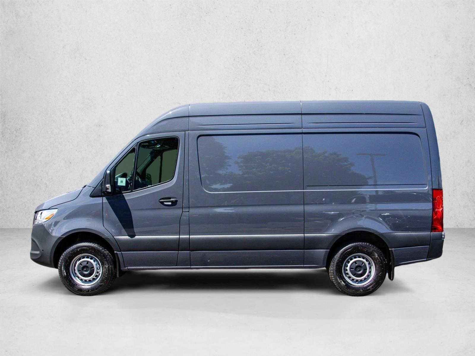 Thumbnail: 2026 Mercedes-Benz Sprinter - 2